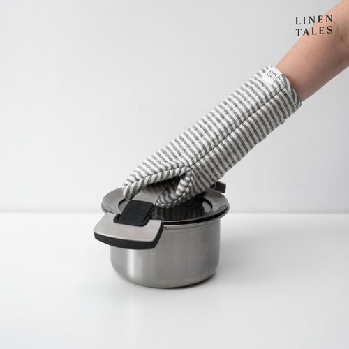 Linen Tales Lanena kuhinjska rokavica Thin Black Stripes &amp;ndash; Slike