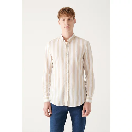 Avva Men's Beige Cotton Linen Buttoned Bottom Collar Striped Standard Fit Regular Fit Shirt