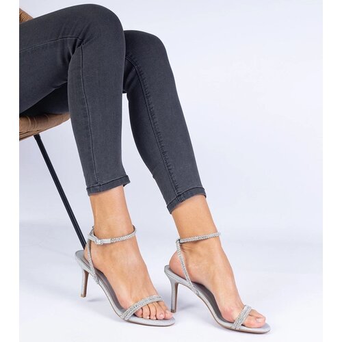 D/CEO marka niezdefiniowana Silver elegant stiletto sandals decorated with crystals Paleriz Cijene