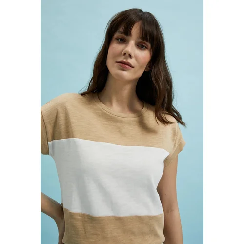 Moodo Women's T-shirt - beige