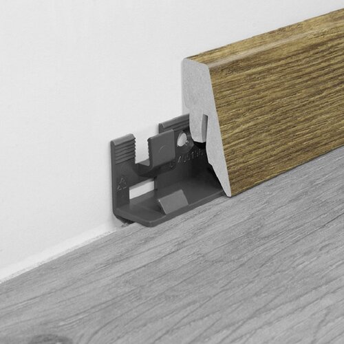 LOGOCLIC podna kutna lajsna K40 c hrast mirandola (2,6 m x 19 mm x 40 mm, ravni oblik) Cijene