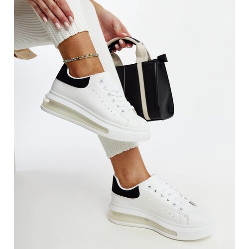 Gemre White sneakers on a high sole Zrina Cene