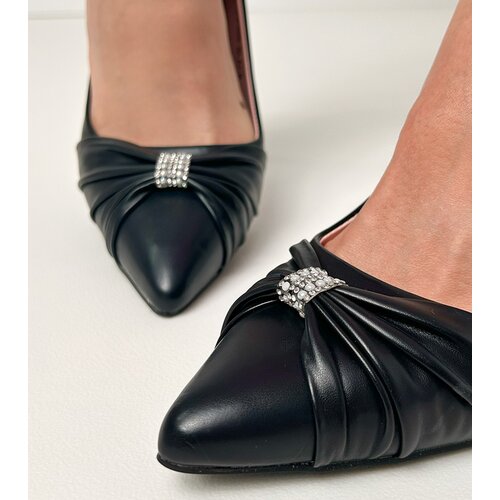D/CEO Black classic stiletto pumps with rhinestones Bronney Slike