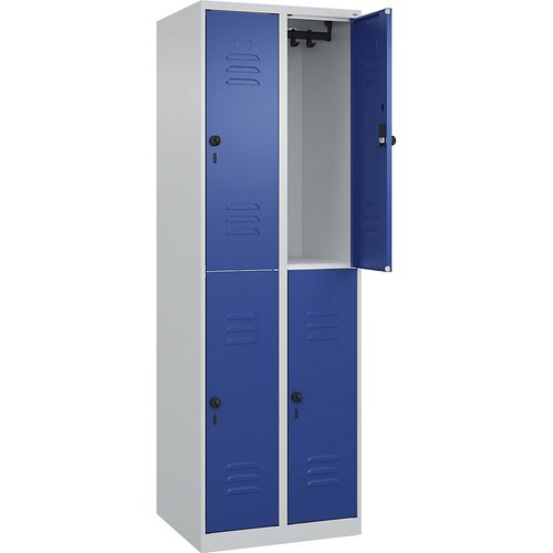 C+P Dvonadstropna garderobna omara Classic PLUS, 2 dela, svetlo sive / encijan modre barve, VxŠ 1850 x 600 mm, talni drsniki, vrtljiv zapah Cene