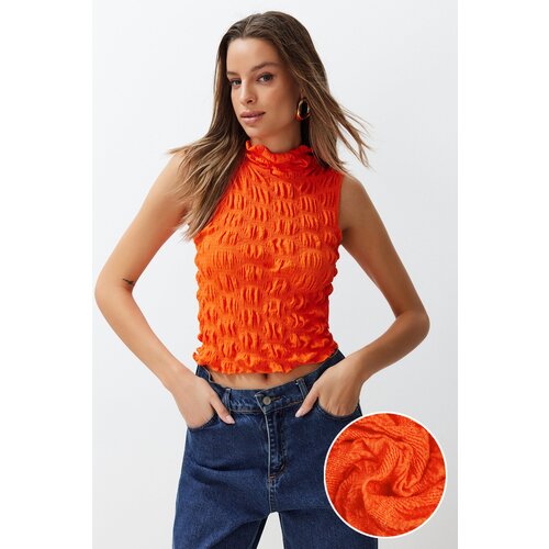 Trendyol Orange High Neck Fitted Crop Textured Stretch Knitted Blouse Slike