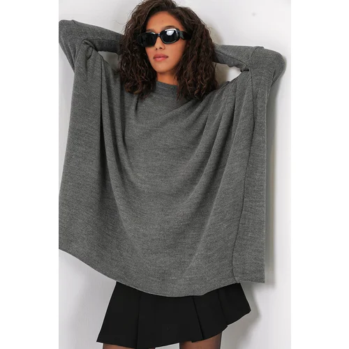 Bigdart 15783 Slit Poncho Sweater - Light Grey