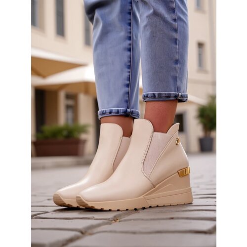 Resti Women's ankle boots on a wedge Zaficoles Cene