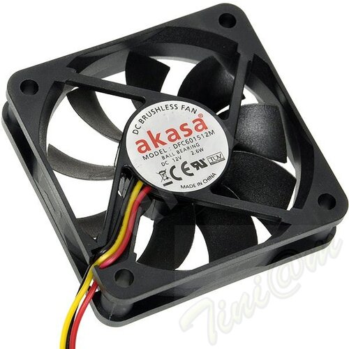 Akasa ventilator 60 x 60mm x 15mm 3pin - Črn Cene