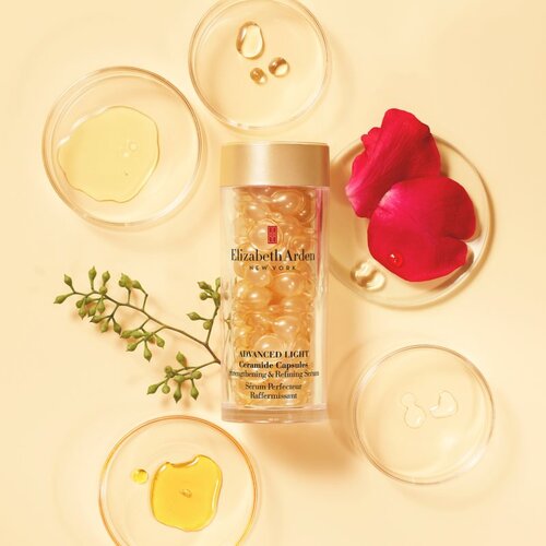 Elizabeth Arden Ceramide Advanced Light Ceramide krepilni serum v kapsulah za ženske 60 caps. Slike