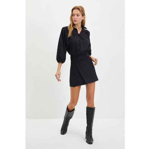 Trendyol Black Plaid Shorts Cene