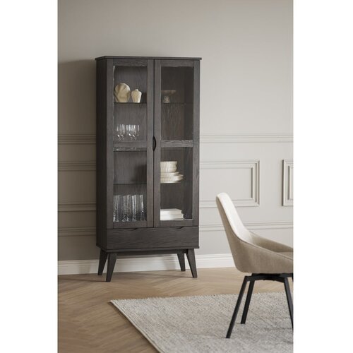 Rowico Smeđa vitrina u dekoru hrasta 82x185 cm Filippa &amp;ndash; Slike
