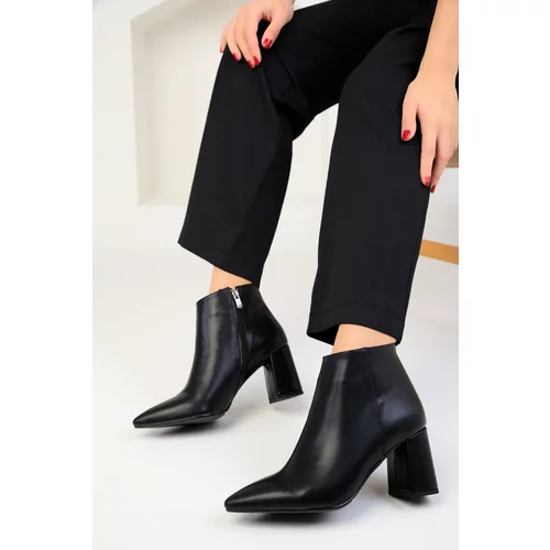 Soho Women's Black Boots & Bootie 18609