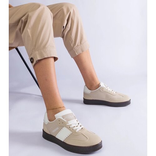 D/CEO White trainers Justar Cijene