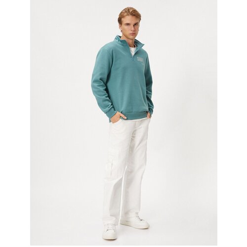 Koton Half-Zip Sweatshirt with a slogan and a printed stand-up collar with Ribbed. Slike