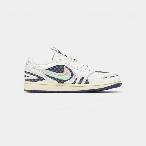 Nike Nizke superge Jordan 1 Mm Low V3 Bela Cene
