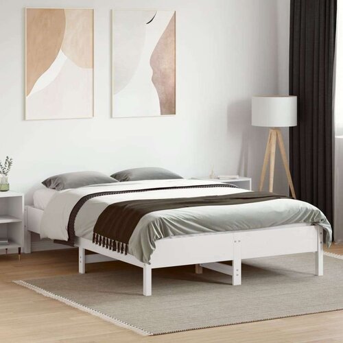 VidaXL Posteljni okvir bel 135x190 cm trdna borovina Slike