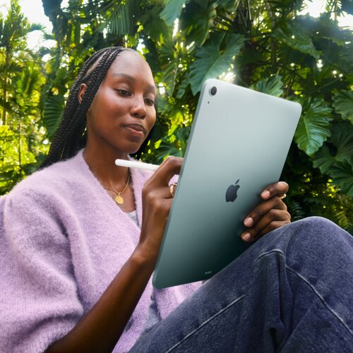Apple iPad Air 13 (2025) WiFi 256 GB space siva 33 cm (13 palac) M3 Slike