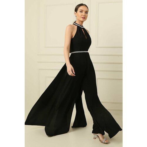 By Saygı Crepe Jumpsuit with Stone Collar and Waist Chain Belt Slike
