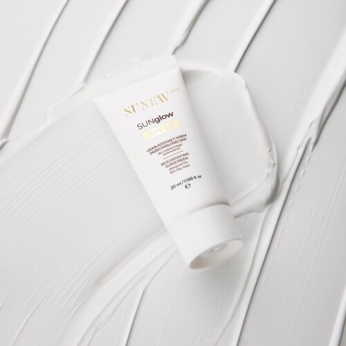 SUNEWMED+ SUNglow Anti-Aging Face Sunscreen SPF 50 krema za sončenje s pomlajevalnim učinkom SPF 50 20 ml Slike