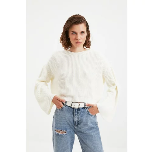 Trendyol Ecru Crop and Spanish Sleeve Knitwear Sweater