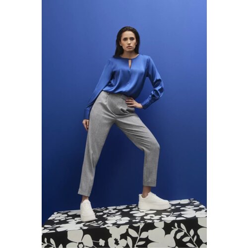 Marisse Plain V-Neck Shirt With Long Sleeves, Blue Cene