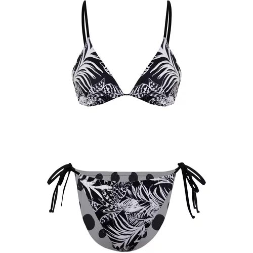 Trendyol Floral Patterned Triangle Reversible Bikini Set