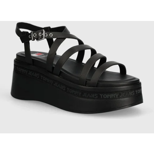 Tommy Jeans Kožne sandale TJW STRAPPY WEDGE SANDAL boja: crna, EN0EN02516