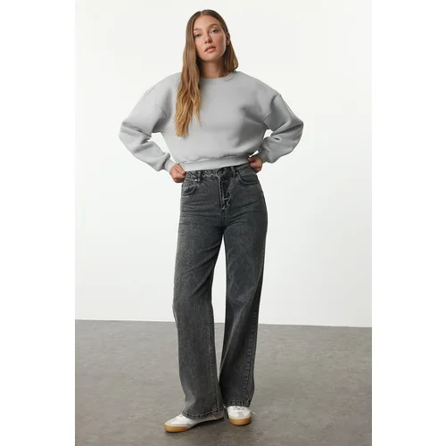 Trendyol Gray Relaxed Fit Crop Basic Crew Neck Thick Fleece Knitted Sweatshirt