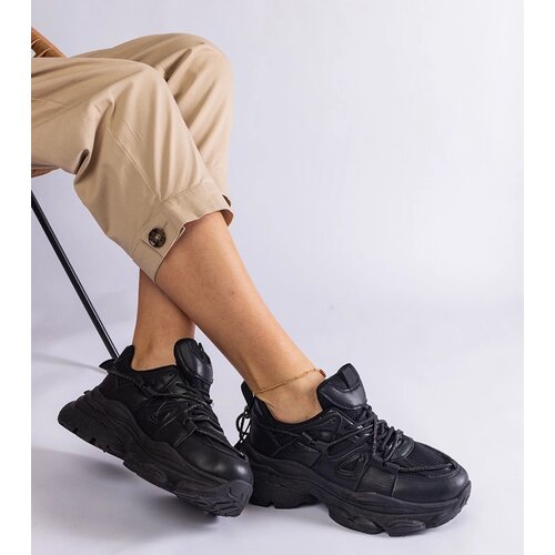 Gemre Black women's sports sneakers Ivett Cene