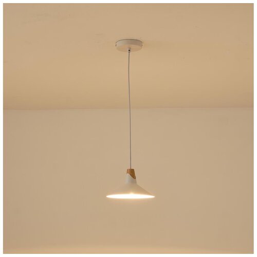  Visilica na sajli CHROMA 1xE27/15W/230V bela Cene