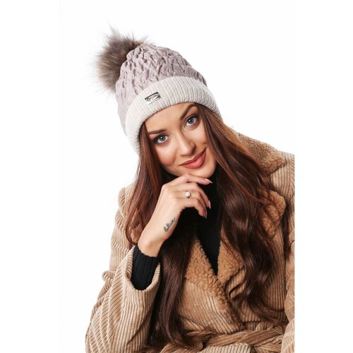 Fasardi Winter hat made of nylon with a pompom, beige Slike