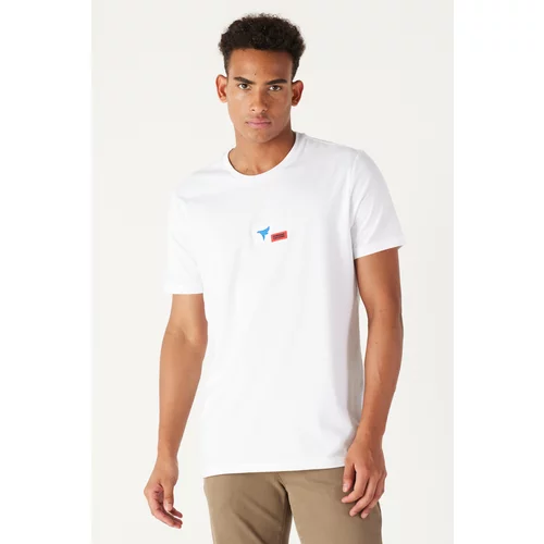 AC&Co / Altınyıldız Classics Men's White Standard Fit Normal Cut Crew Neck 100% Cotton Logo T-Shirt.