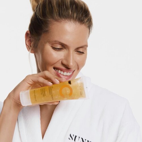 SUNEWMED+ Exfoliating Face Gel čistilni gel za odstranjevanje odmrle kože 120 g Slike