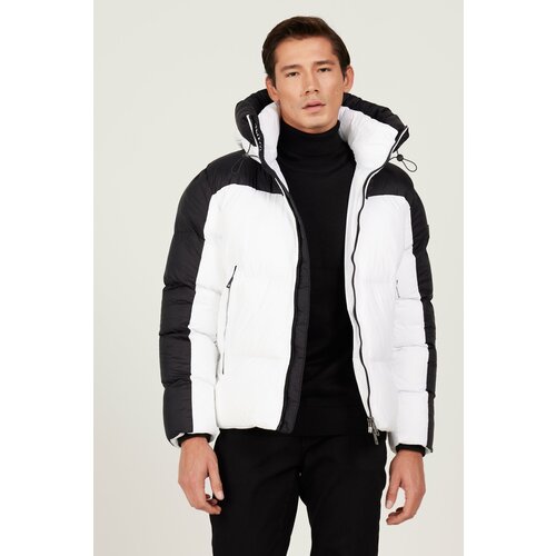 ALTINYILDIZ CLASSICS Men's Black Standard Fit Warm Windproof Filled Pull-out Hood High Neck Coat Slike