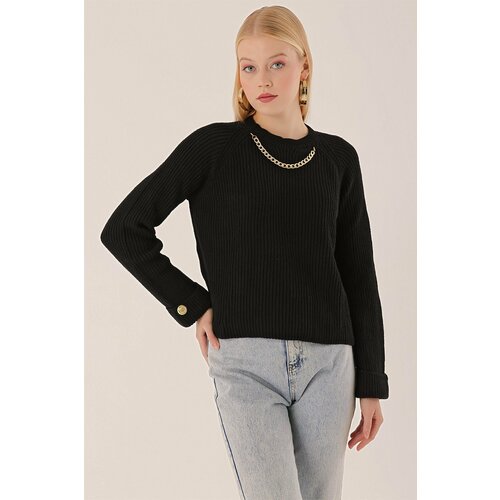 HAKKE Knit sweater with a button-down collar with chain detail. Slike