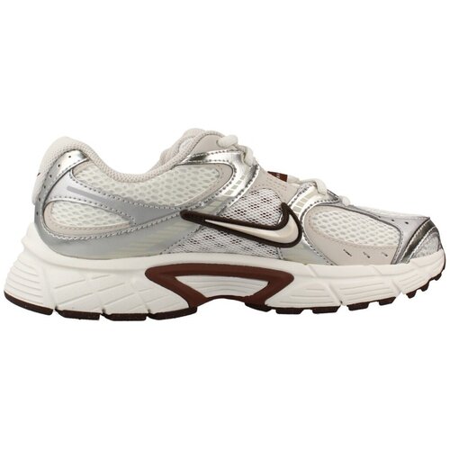 Nike Modne superge W V5 Rnr Bela Slike