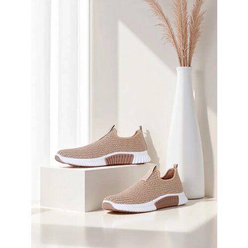 Resti Women's sports shoes made of material Agafia Cene