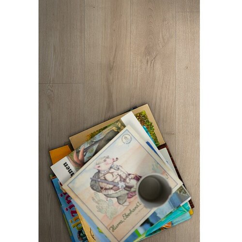 Egger Laminat NatureSense Lausanne svetli hrast FL952 (1.292 x 193 x 10 mm) Cene
