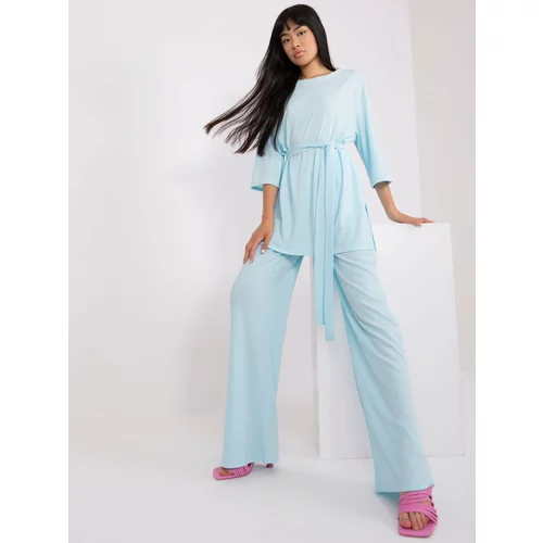 Fashion Hunters Light blue casual set with oversize blouse