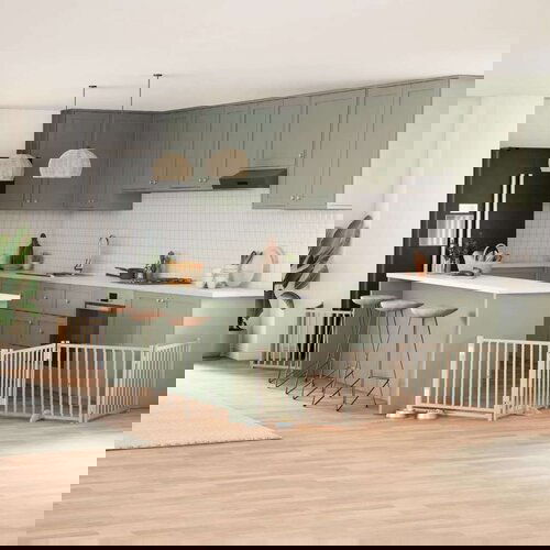 vidaXL Ograda za pse z vrati zložljiva 12 panelov 960 cm topolovina Cene