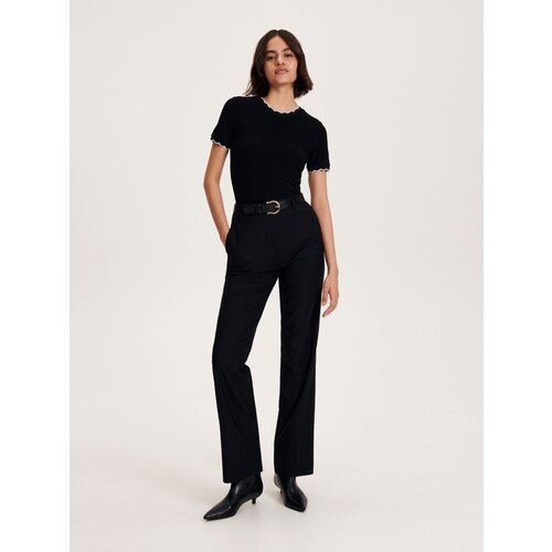Reserved majica slim fit - črna Cene