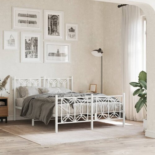Furnova Kovinski posteljni okvir z vzglavjem in vznožjem bel 135x190 cm, (21938958) Slike