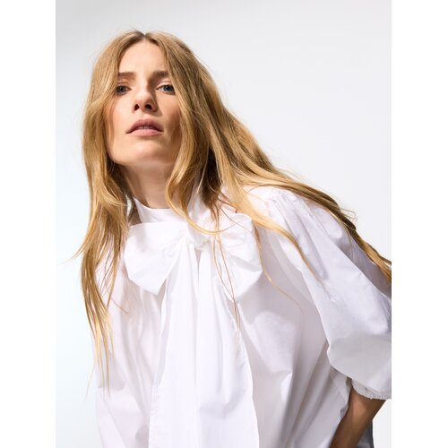 Reserved Bluza na vezanje - krem Cijene