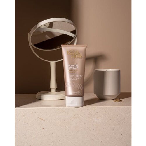Bondi Sands gradual tanning lotion tinted skin perfector krema za samotamnjenje i toniranje za postupno tamnjenje tena 150 ml Slike