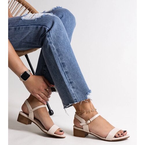 D/CEO Black sandals on a block heel Millo Cene