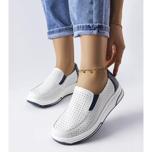 Gemre White lace-up leather shoes Aiglentina Cene