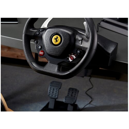 Thrustmaster T80 FERRARI 488 GTB EDITION RACING WHEEL PC/PS4 Slike