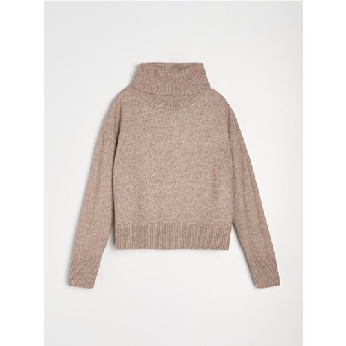 Sinsay Dolčevita s dodatkom akrila Slike