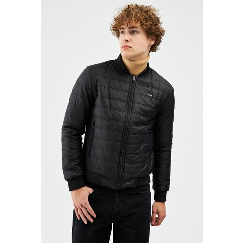 River Club Men's Black Waterproof And Windproof College Collar Coat. Slike