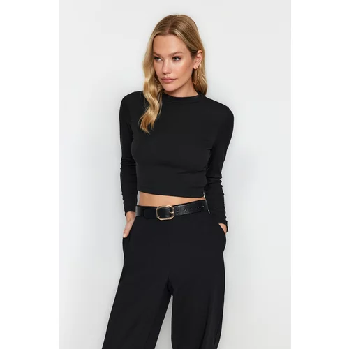 Trendyol Black Premium Soft Fabric Fitted/Slippery Knitted Blouse with Crop